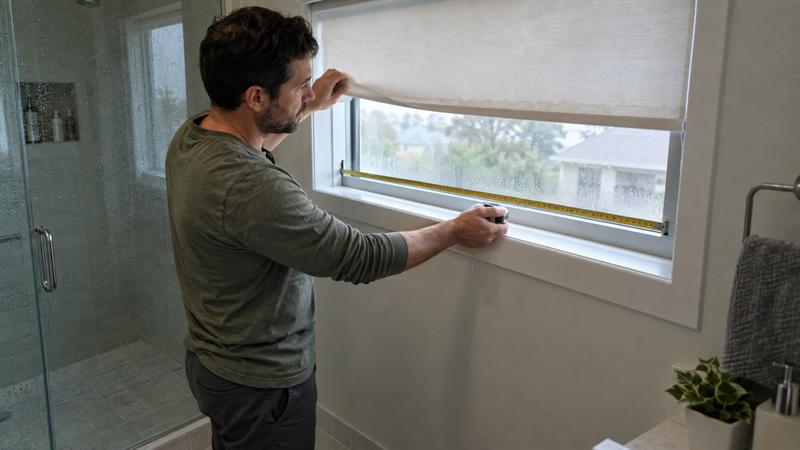 Bathroom Window Treatments: How to Choose Privacy, Light, and Moisture-Friendly Options